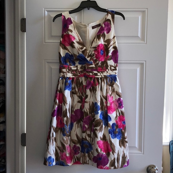 Eliza J Dresses & Skirts - Eliza J floral lined pleated fit and flare dress